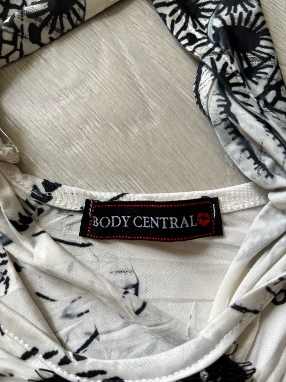 Body Central Racerback Top - Picture 2 of 4
